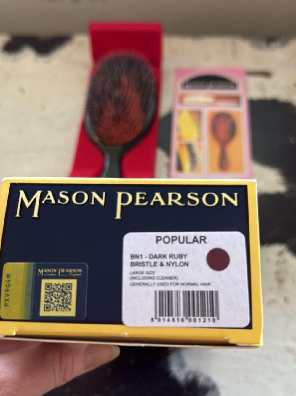 Mason Pearson Hair Brush - BN1 dark ruby Popular bristle & nylon - Picture 2 of 4